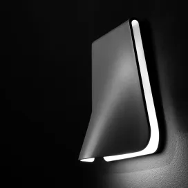 Estiluz plec a wall lamp